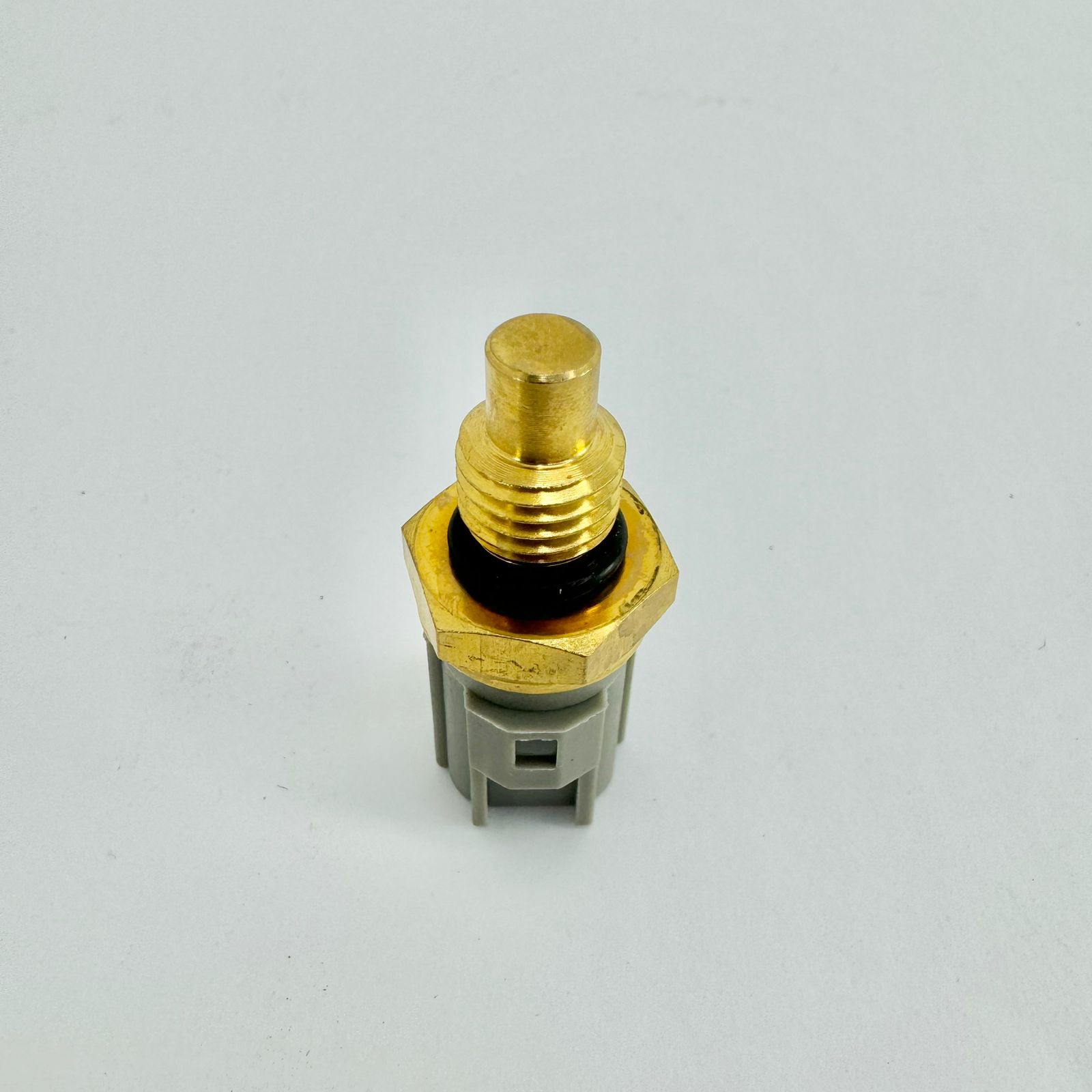 Z4580: SENSOR TEMPERATURA DE COMBUSTIVEL JOHN DEERE: RE516336